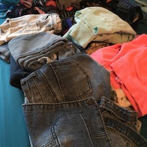 45 pieces of Girls clothes ln size 7/8 and 8/9